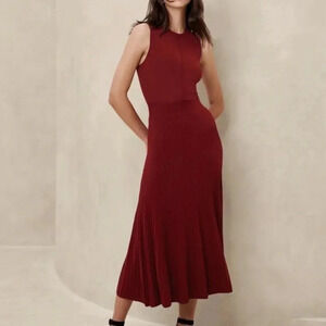 Banana Republic factory PLEATED MIDI SWEATER DRESSVine red color